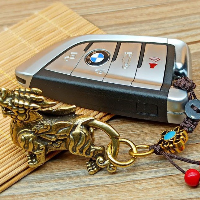 Móc khóa Nghê đồng đúc nguyên khối MC05