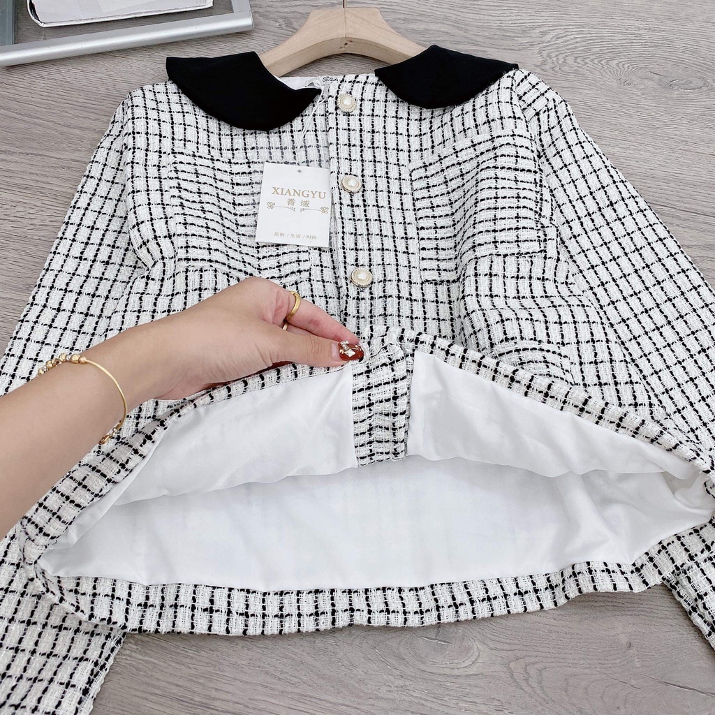 Áo dạ nữ cổ bèo màu sữa BN253