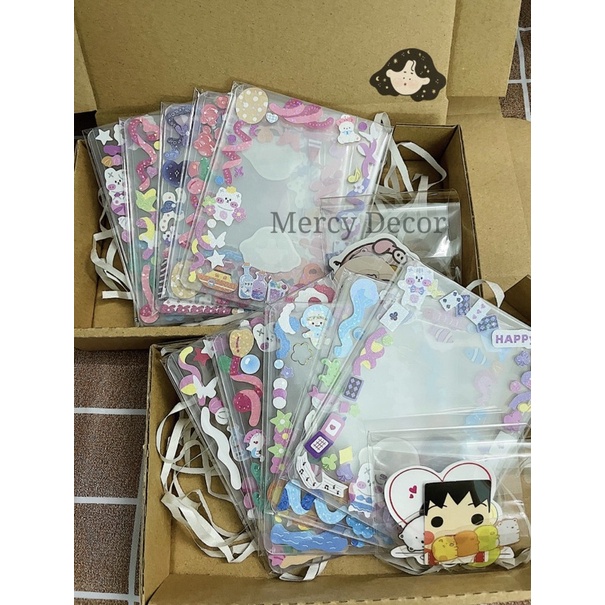 Lucky Box Toploader Decor Không Trùng Mẫu/ Hộp Quà Toploader Decor May Mắn Đựng Ảnh Thẻ Card Bo Góc Idol - Mercy