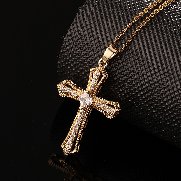 Vòng cổ Mặt Thánh Giá Đính Đá Zircon Phong Cách Hiphop