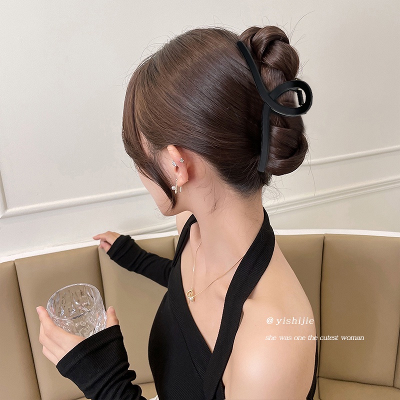Kẹp Tóc Hình Cá Mập Màu Đen Thời Trang Cho Nữ