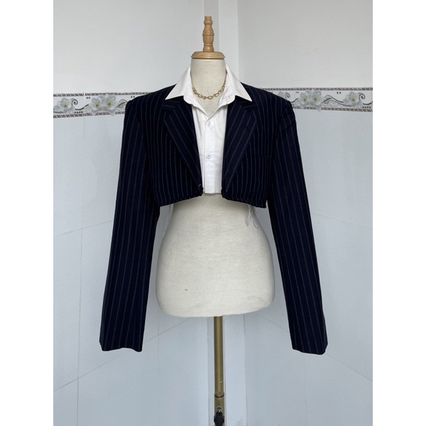 Blazer 2HAND khoác lửng trendy (CHỌN MẪU TẠI INSTA #tiem1997xx ) | BigBuy360 - bigbuy360.vn