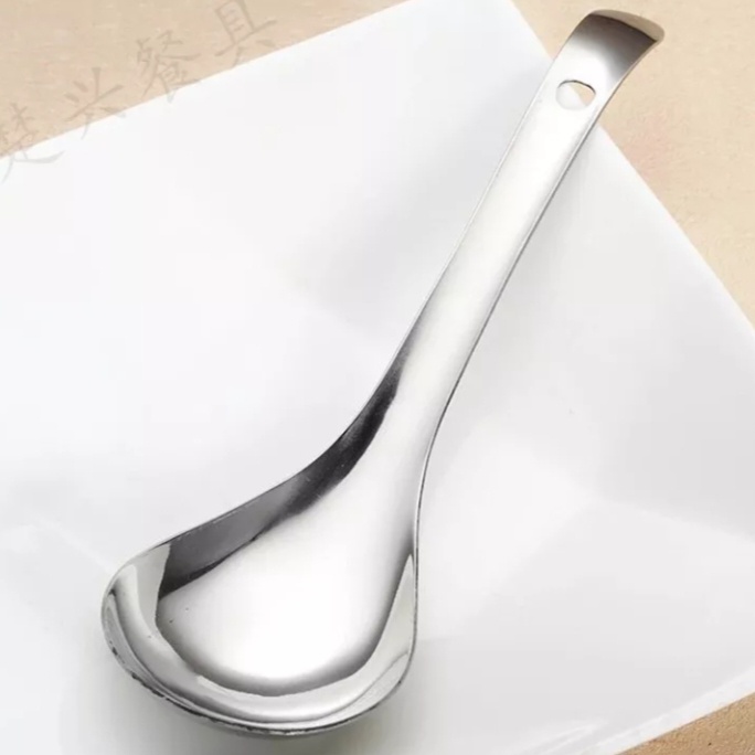 Muỗng múc canh inox HQ bền đẹp có móc treo tiện lợi muôi múc canh, súp