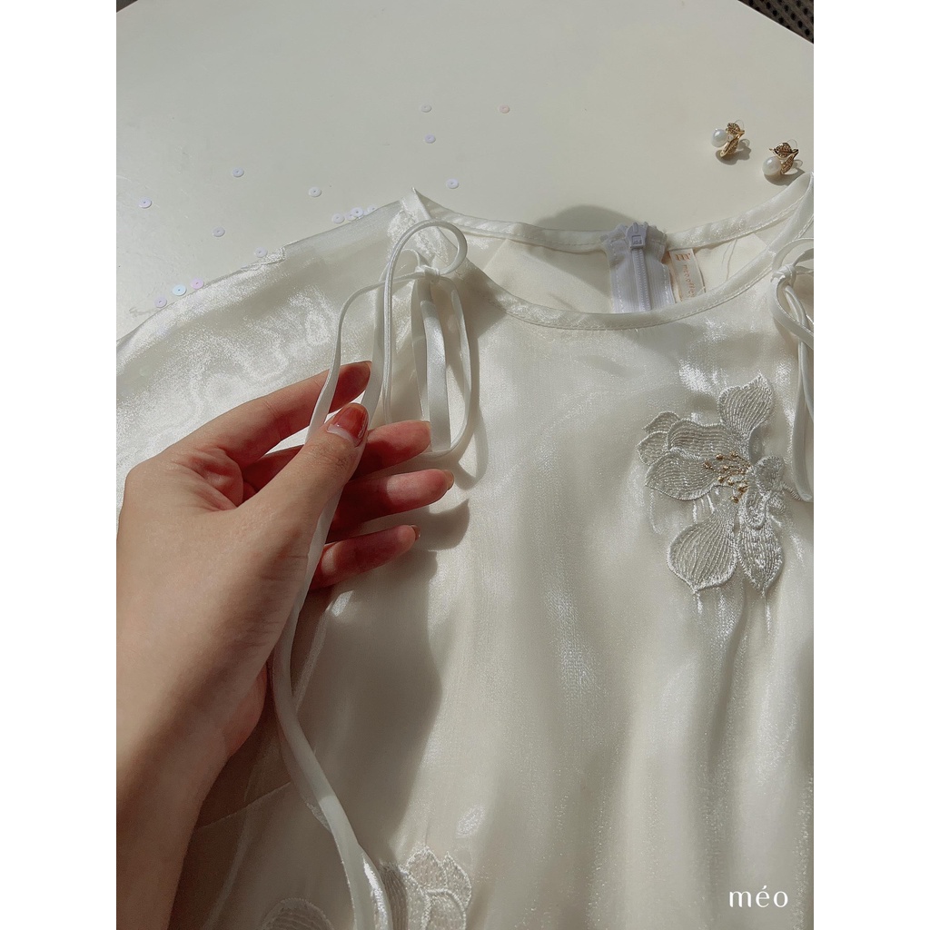 Áo dài thiết kế Méo shop dáng suông tay lỡ thêu hoa cao cấp Ý Minh, chưa bao gồm quần