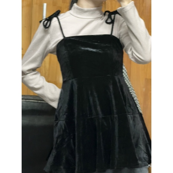 Áo 2 dây dáng babydoll nhung | A67