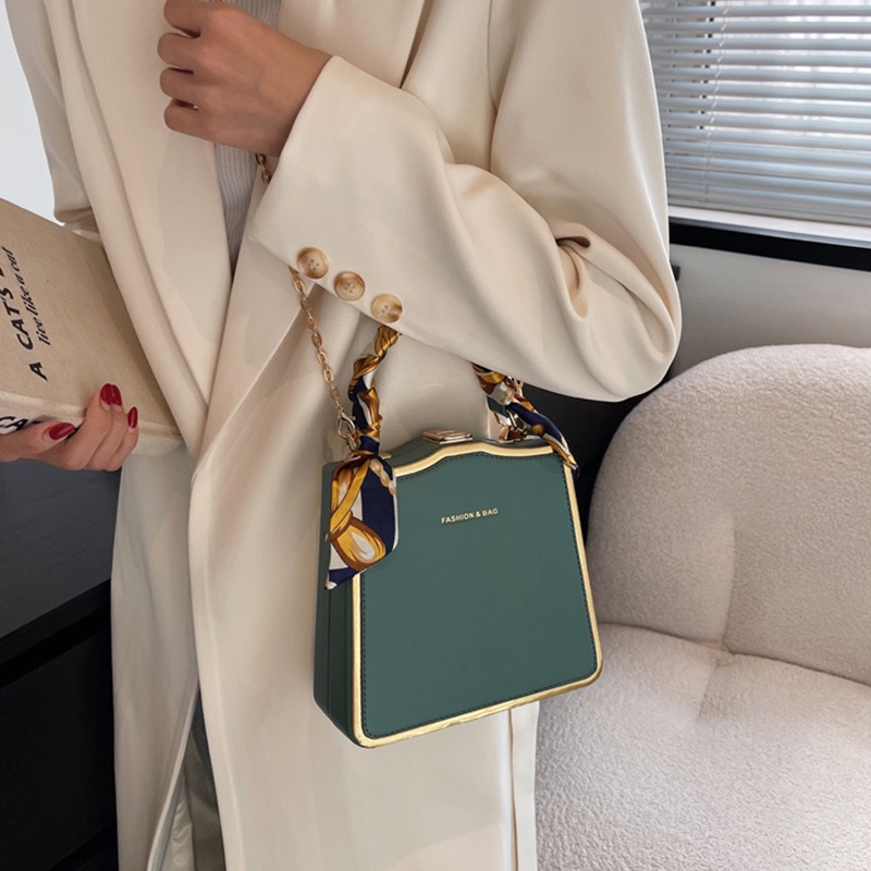 Túi Đeo Chéo Thời Trang Hàn Quốc IELGY niche