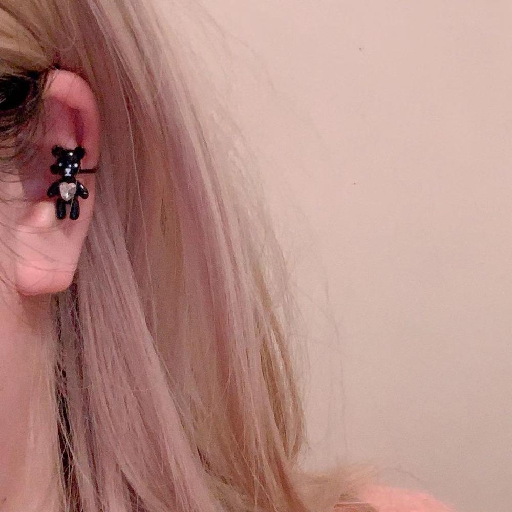 Mocho Khuyên Tai Dạng Móc Kẹp Hình Hoa Hồng Màu Trơn Thiết Kế Thời Trang Gothic Hàn Quốc Cho Nữ