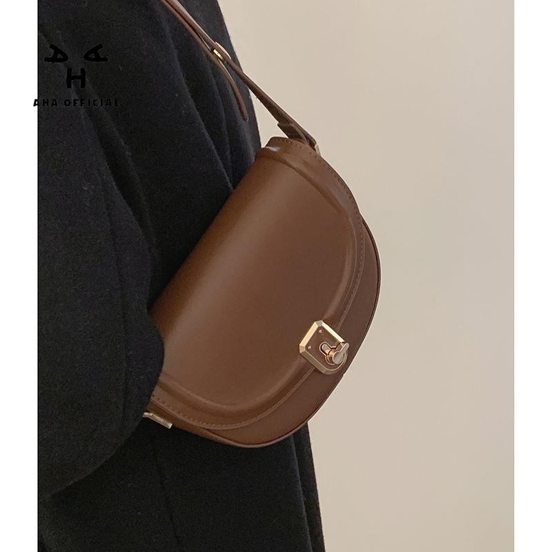 Túi xách AHA official kẹp nách thời trang cho nữ