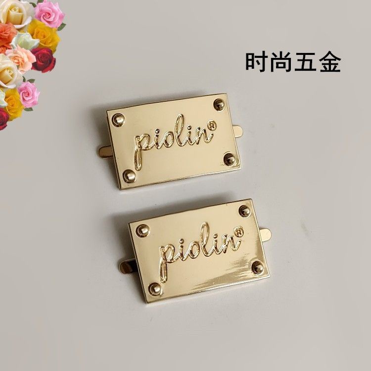 Khóa Kim Loại Hình Tam Giác Dùng Để Trang Trí Giày Da / Giày Cao Cấp