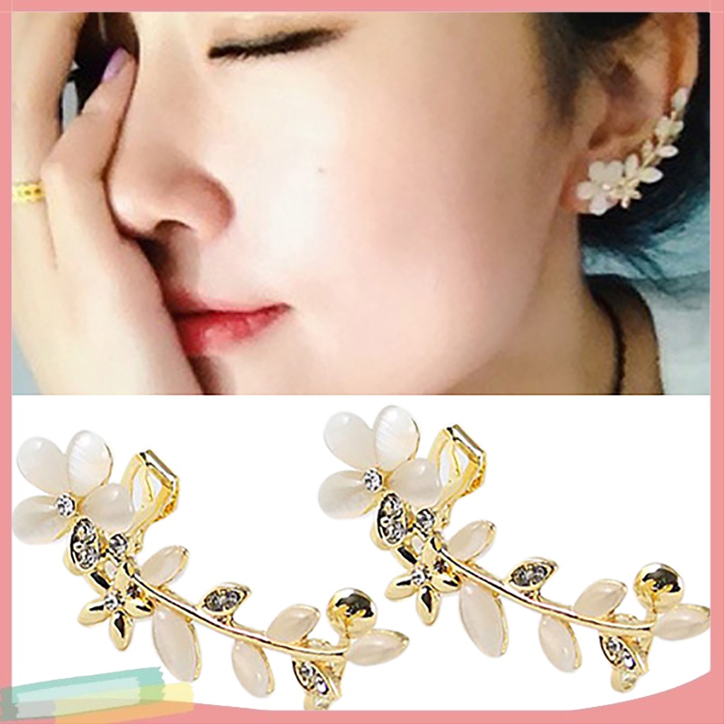 Khuyên Vành Tai Kim Loại Hình Hoa Đính Đá Xinh Xắn Cho Nữ