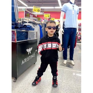 Bộ nỉ da cá jordan.