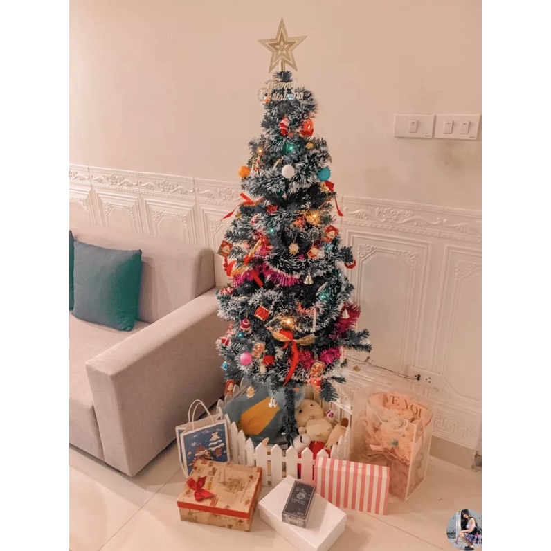 Cây_thông_noel_1.5m_+ full phụ kiện