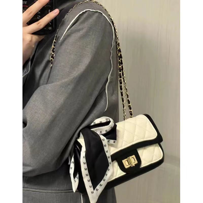 Túi Đường Chỉ Thêu Hình Thoi Nhỏ Nữ Mùa Hè Mới Chuỗi Tròn Phù Hợp Phong Cách Túi Vuông Nhỏ