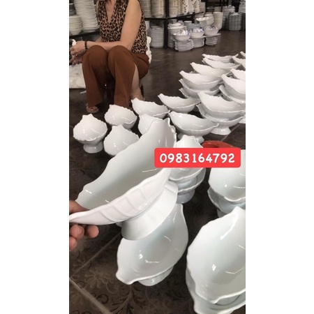 Bát thuyền bày gà lễ, gà cúng, bày hoa quả - hàng Bát Tràng.