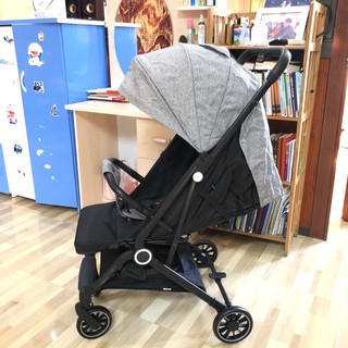 Xe đẩy du lịch gấp gọn chính hãng