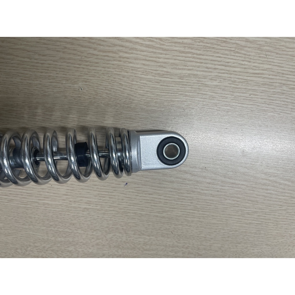 Bộ giảm xóc sau Jupiter V hiệu IKADA