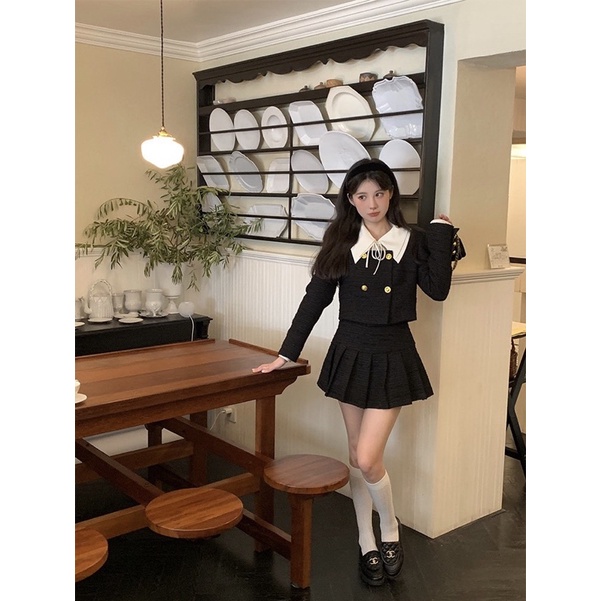 Set áo dạ đen nhũ cổ vuông + chân váy xếp ly khuy vàng siêu xinh⚡  Váy dạ đen hàng 2 lớp dày siêu hot