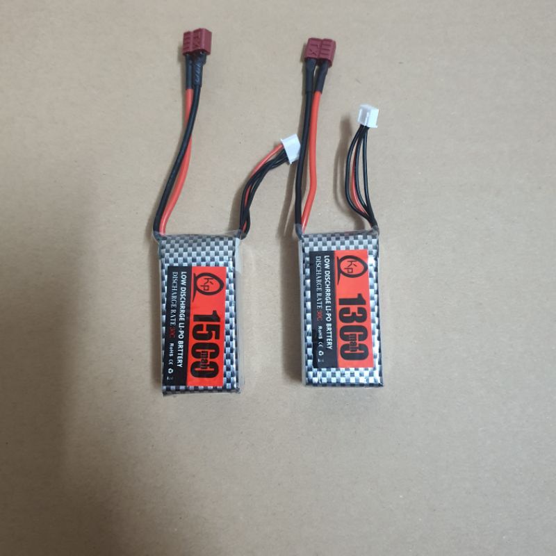 Pin Lipo 3s 1300, 1500 30C  thích hợp cho máy bay điều khiển su27, f22