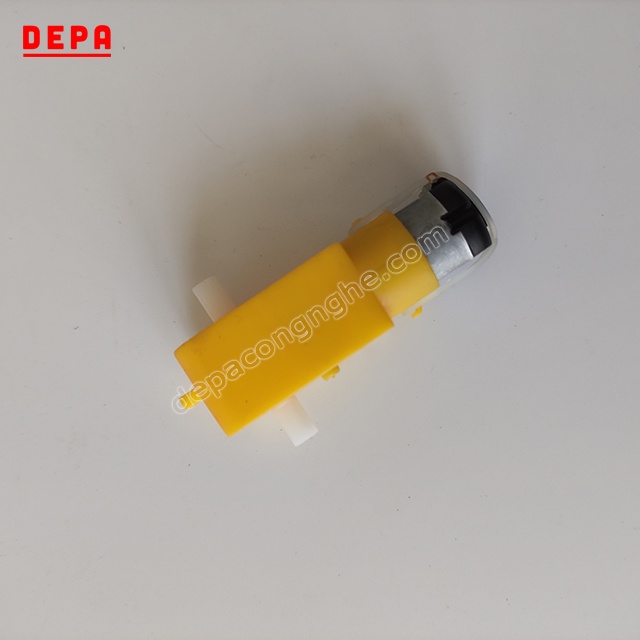 Động Cơ Giảm Tốc Vàng Kèm Bánh Xe, Dual Shaft Plastic Geared Motor With Wheel