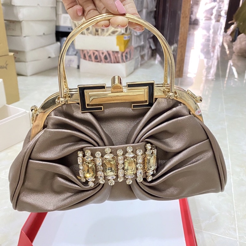 Túi Đầm Đeo Vai Hàng Cao Cấp Túi Đựng Vừa Điện THoại Lớn Thích Hợp Mang Đi Tiệc Đi Chơi Làm Quà Tặng Cao Cấp