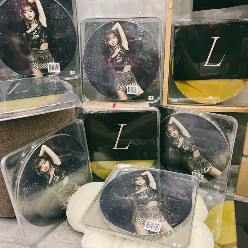 Album Lalisa Gold Limited.