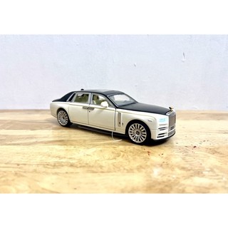 Mô hình xe Rolls Royce Phantom Mansory _ Tỷ lệ 1:32