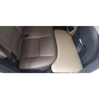 1 Đệm ghế sau lấp khoảng trống xe ô tô ( phải inbox tên xe và năm sản xuất cho shop )