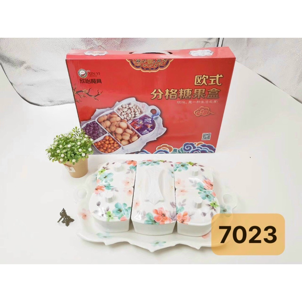 SALE NGHỈ TẾT Hộp khay đựng bánh kẹo mứt Tết đẹp bằng nhựa phíp chữ nhật có nắp đẹp cao cấp giá rẻ hoa văn sắc nét