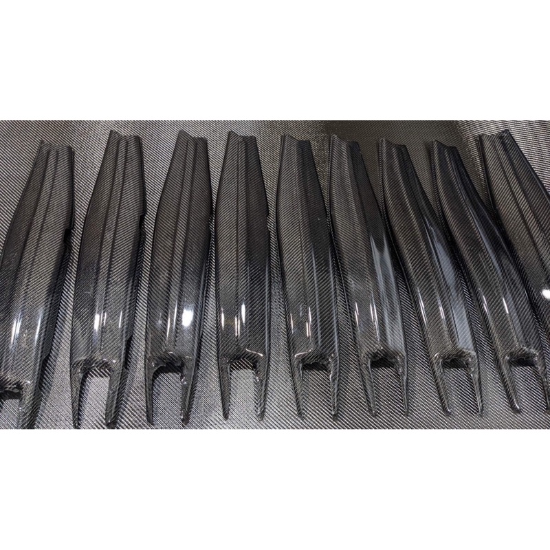 Ốp gắp Honda CB650R - CBR650R chất liệu Carbon Fiber.