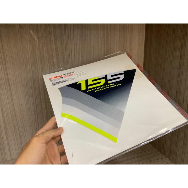 Tem bửng ngoài Ex 155 Trắng Kamai dưới Trái ( xe Trắng Kamai bản giới hạn ) (Miếng)