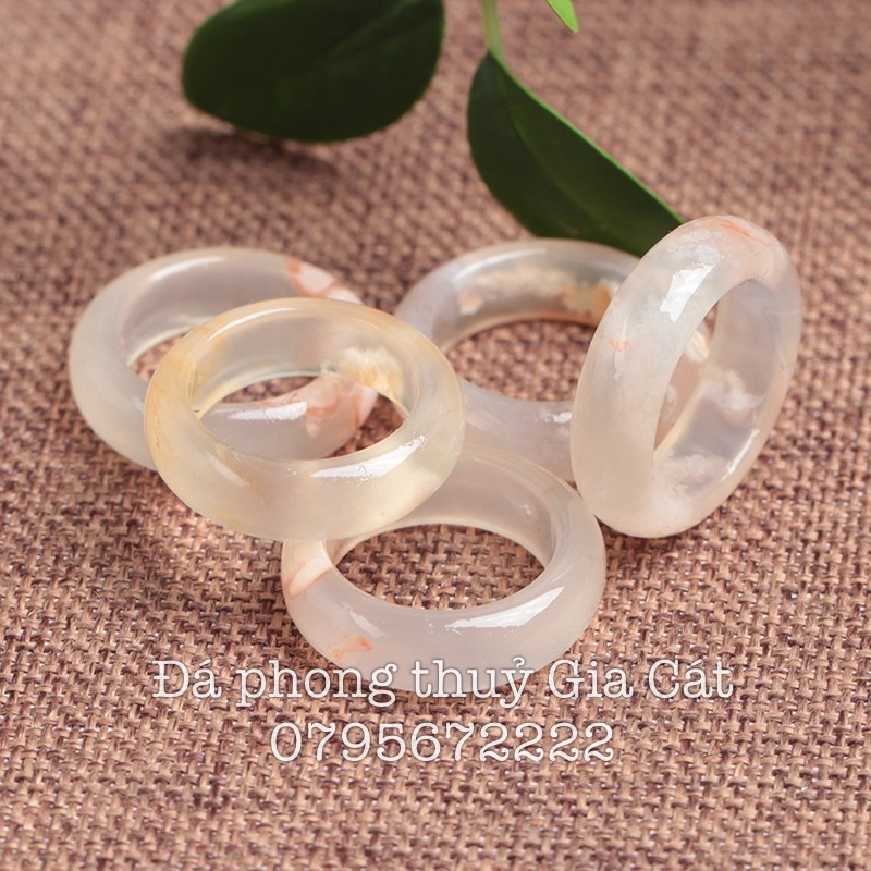 Nhẫn đá hoa anh đào hàng đẹp kiểm định