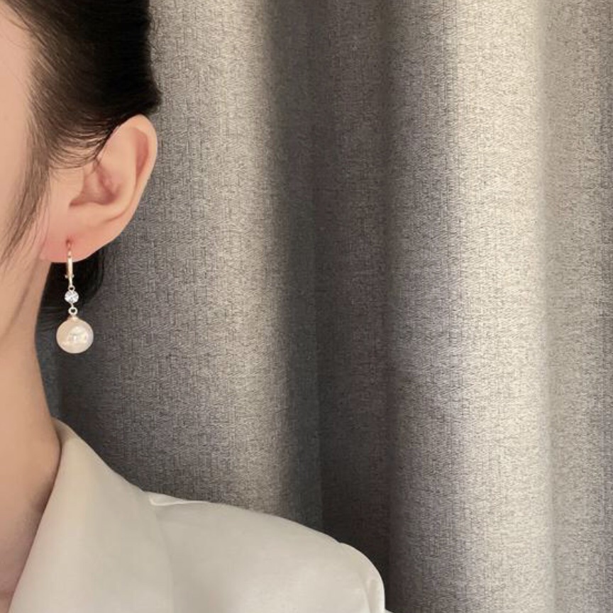 Khuyên Tai Nữ Trang Dáng Dài Tạo Hình Độc Đáo