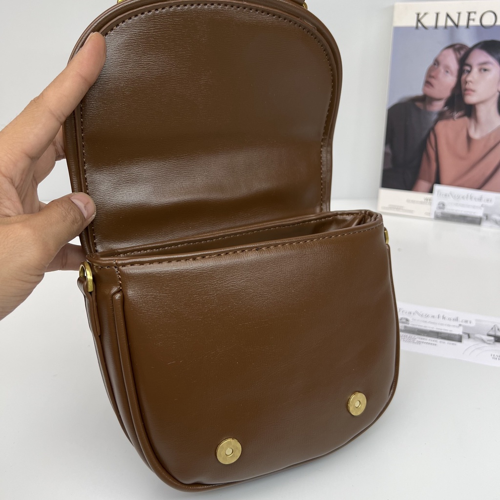 túi cầm tay + đeo chéo urban size 18cm*7cm*12cm hàng nội địa trung đủ màu