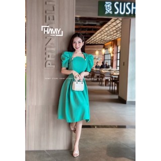 Đầm 2 Nút Cổ Vuông