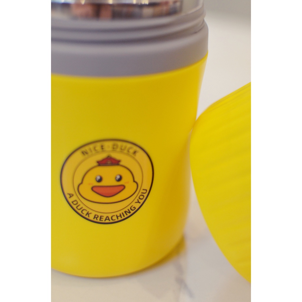 Hộp Đựng Cơm Văn Phòng Hình Vịt Vàng Sohu Ủ Cơm - Cháo - Canh Tặng Kèm Thìa Dung Tích 580ML