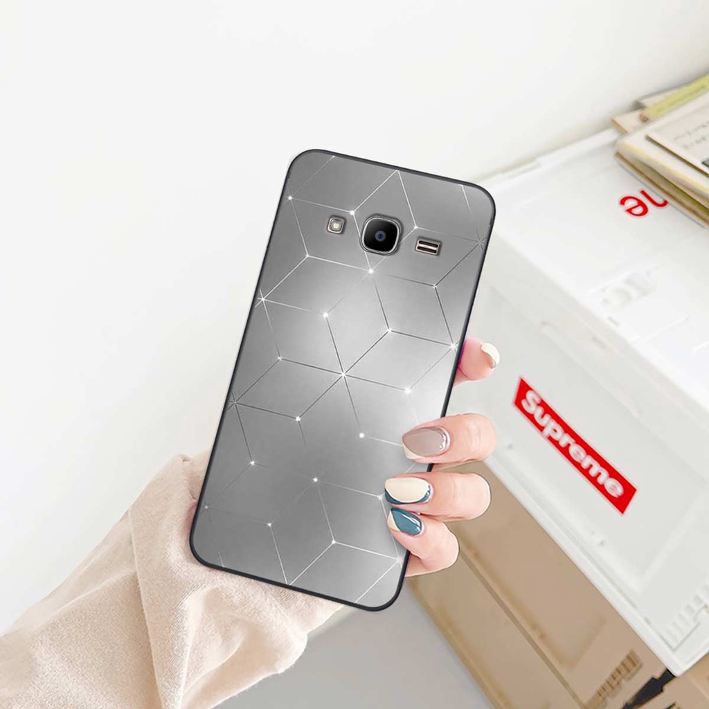 Ốp lưng Samsung J2 Prime hình họa tiết thương hiệu thời trang cao cấp