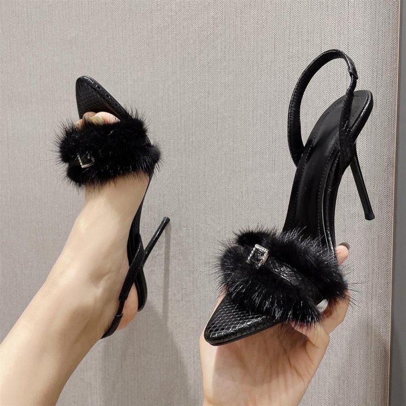 Sandals Cao Gót Da Rắn Đính Lông Cao 8cm