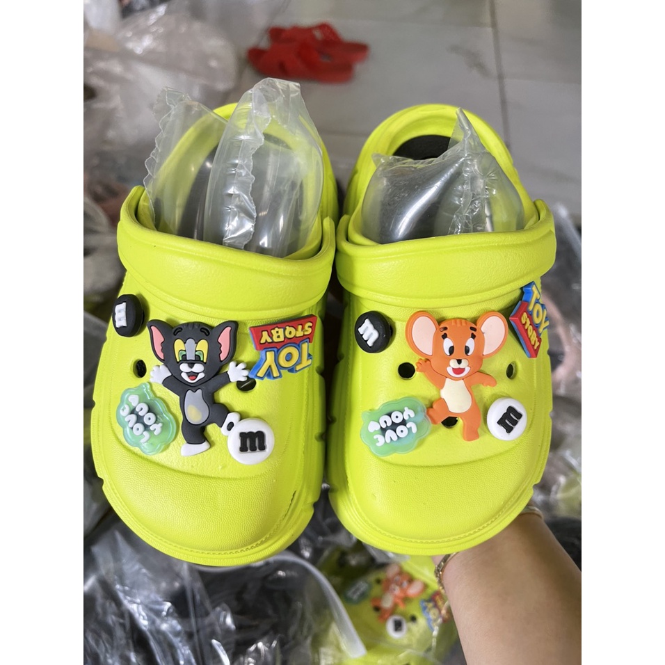 DÉP SỤC CROSS CHO BÉ TẶNG KÈM NHIỀU STICKER TOY PHI HÀNH GIA PIZZA Size Trung Tiểu Cho Bé từ 5-11 Tuổi