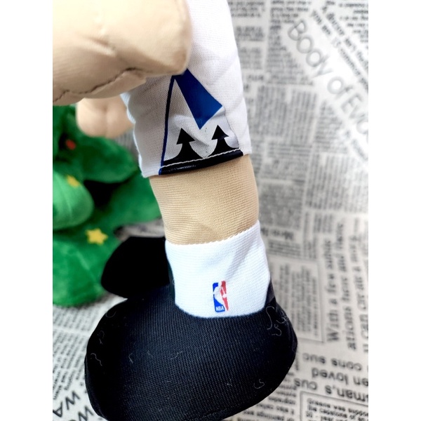 Gấu bông hình cầu thủ bóng rổ