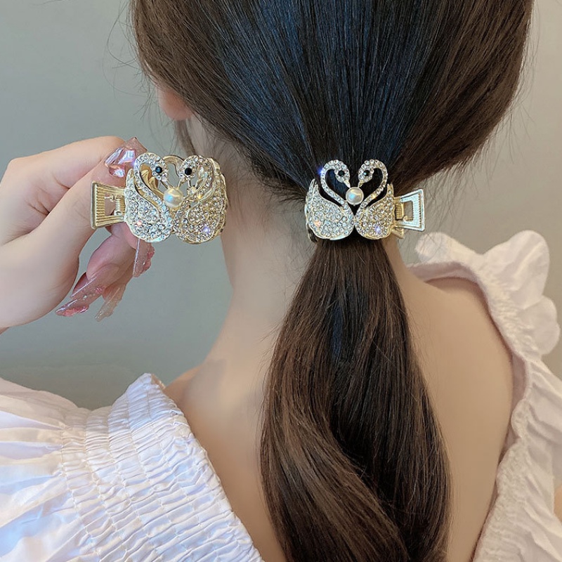 Kẹp Tóc Hình Thiên Nga Đính Đá Sang Trọng Cho Nữ