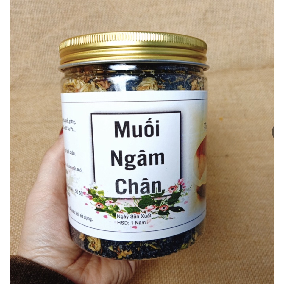 Muối ngâm chân thảo dược JINDO 500g tác dụng giúp ngủ ngon thư giãn mệt mỏi giảm đau nhức xương khớp.