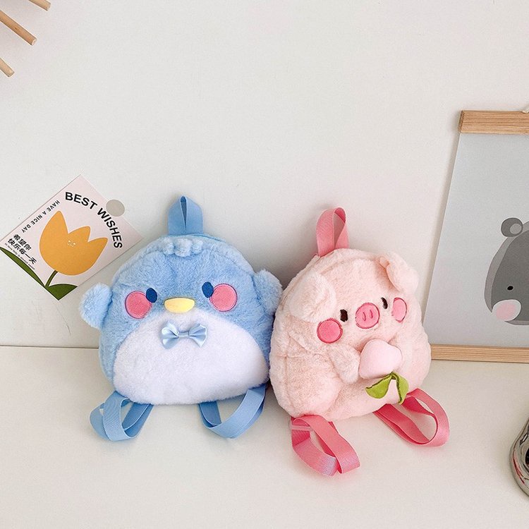 Ba Lô Du Lịch Đính Búp Bê Lông Xù Đáng Yêu Cho Bé