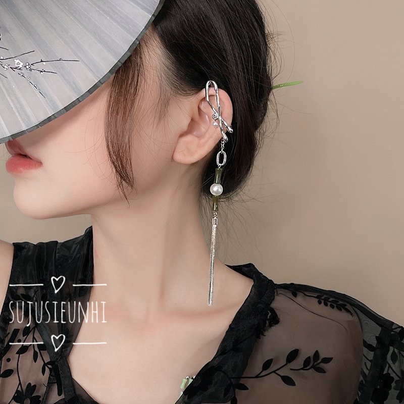 (KHÔNG XỎ) khuyên tai cài vành hình ống tre tua dài cổ phong