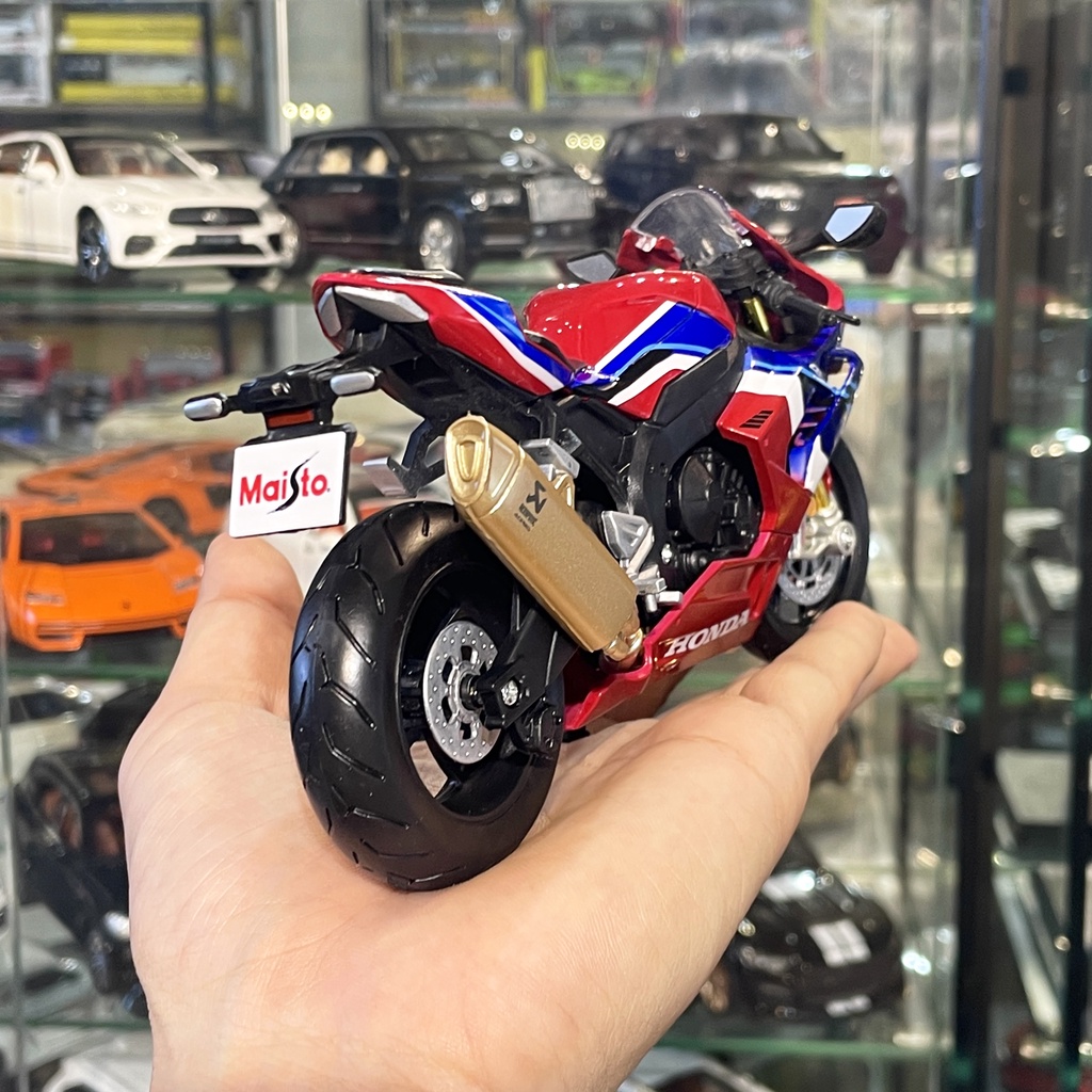 Xe mô hình mô tô Honda CBR 1000RRR Fireblade tỉ lệ 1:12 hãng Maisto màu đỏ