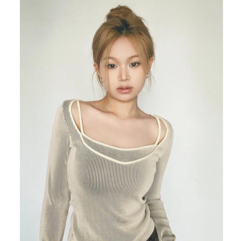 Áo Sweater Kẻ Sọc Dọc Màu Đen Phong Cách Thu Đông 2022 Gợi Cảm Cho Nữ