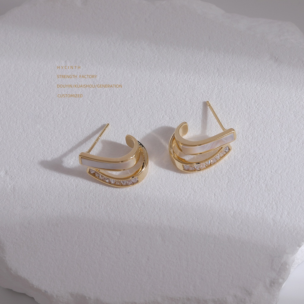 Bông Tai Hình Vỏ Sò Sang Trọng Ngọt Ngào Cho Nữ