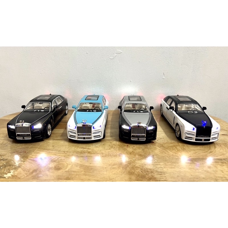 Mô hình xe Rolls Royce Phantom Mansory _ Tỷ lệ 1:24