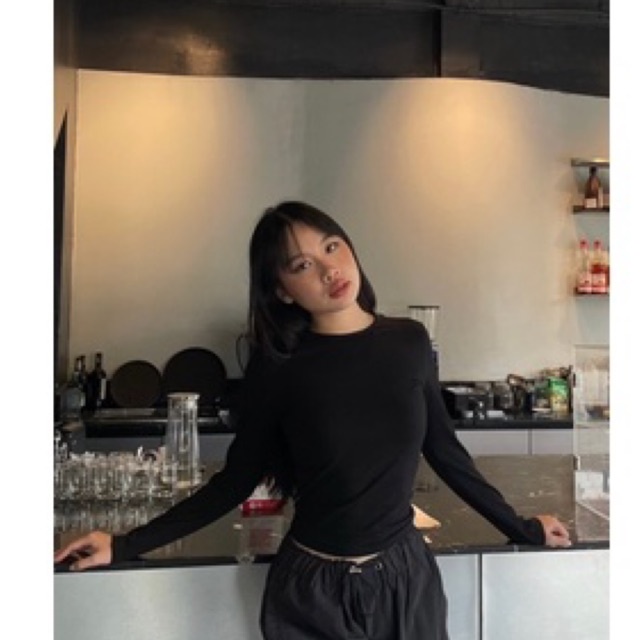 IWEAR • BECCA TOP - Áo tay dài form ôm