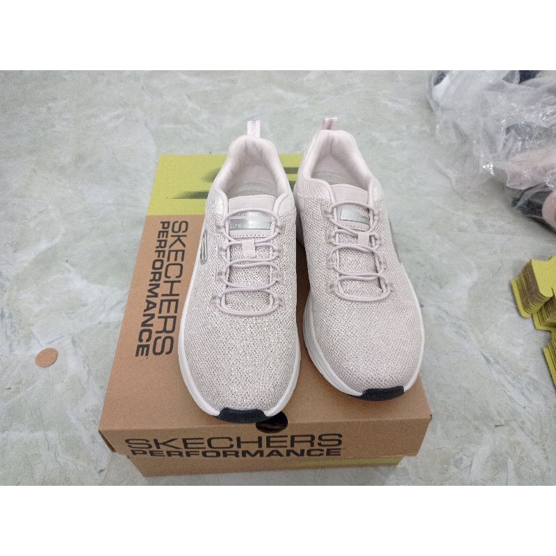 Giày skechers nữ chính hãng