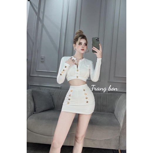 Set áo crotop cúc + chân váy sexy